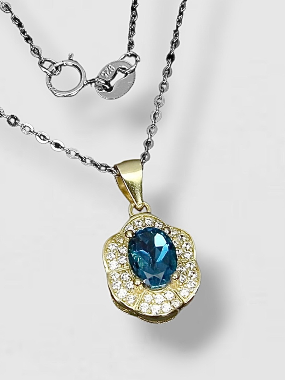 Necklace London Blue Topaz 7x5mm 925 Sterling Silver